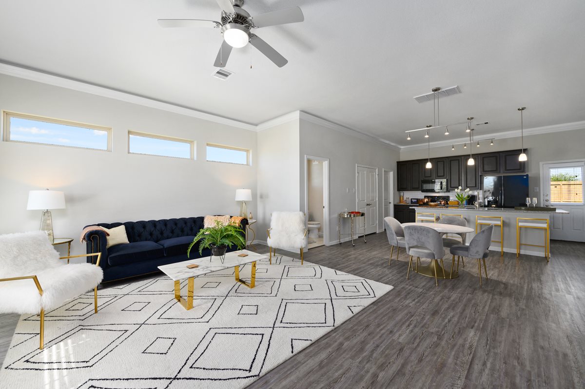 Bay Colony West Apartments