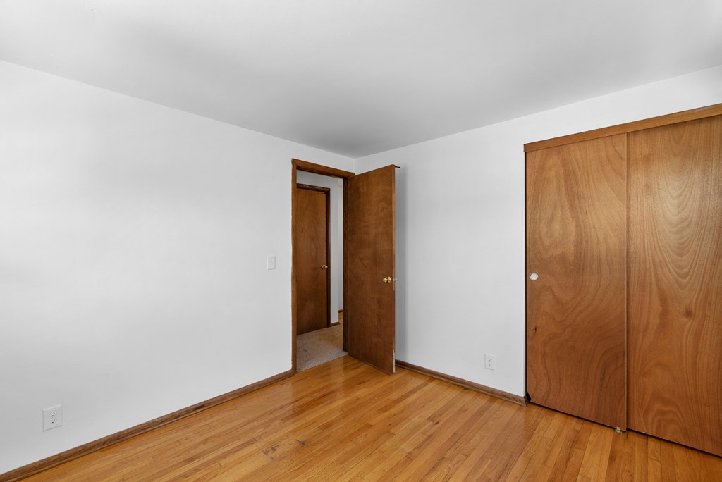 Ramsey Townhomes Bedroom