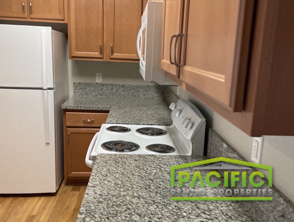 2002 Crater Lake Ave 1-44 is a similar property to Parkside Village located in Medford