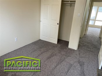 1850 Crater Lake Ave 1-3 Beds Apartment for Rent - Photo Gallery 11