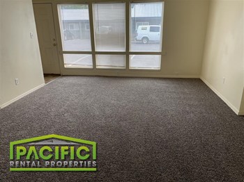 1850 Crater Lake Ave 1-3 Beds Apartment for Rent - Photo Gallery 13