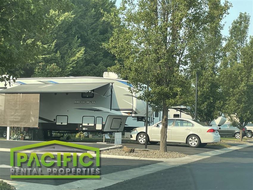 Cobblestone Mobile Home And RV Park Apartments, 4425 W Main St, Medford