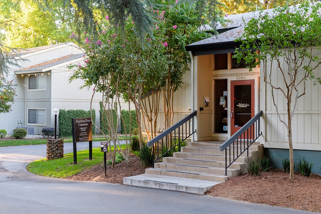 American River Commons Apartments, 2366 American River Drive