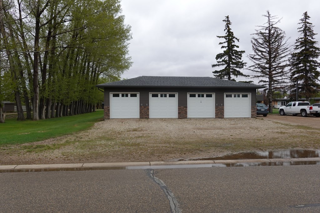 Garages for rent - pending availability