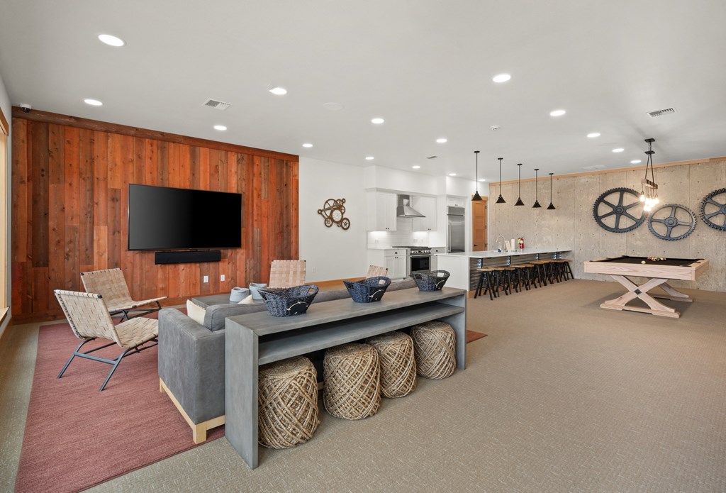 Bluegrass Farms Apartments