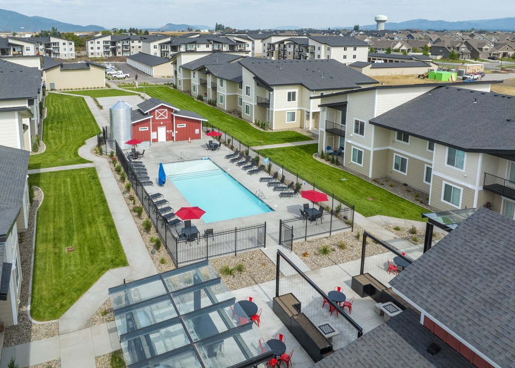 Bluegrass Farms Apartments