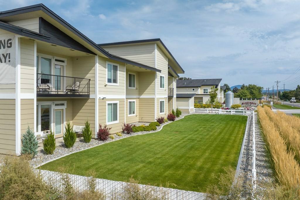 Bluegrass Farms Apartments