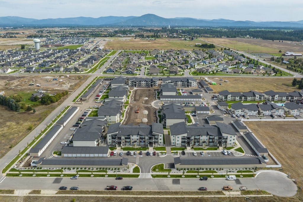 Bluegrass Farms Apartments