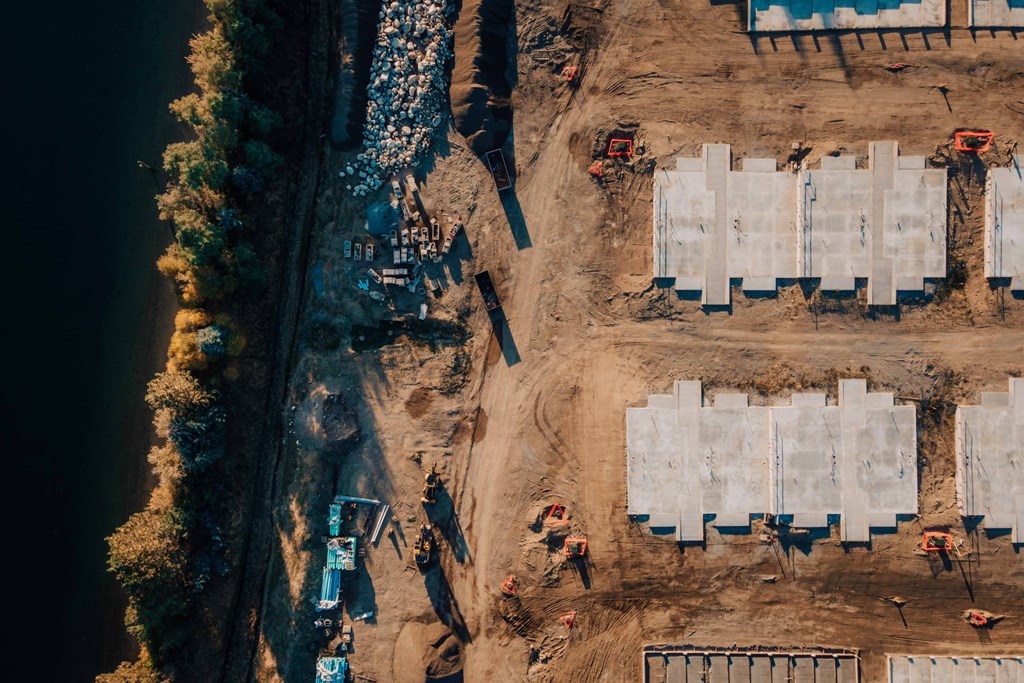 River's Edge Apartments