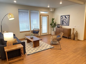 Bluegrass Farms Apartments - Photo Gallery 24
