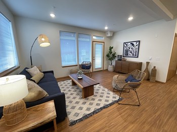 Bluegrass Farms Apartments - Photo Gallery 25