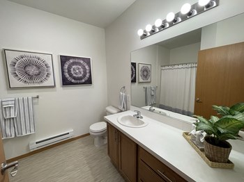 Bluegrass Farms Apartments - Photo Gallery 43