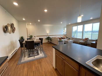 Bluegrass Farms Apartments - Photo Gallery 10