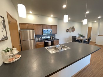 Bluegrass Farms Apartments - Photo Gallery 11