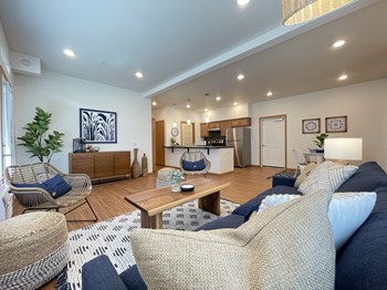 Bluegrass Farms Apartments - Photo Gallery 29