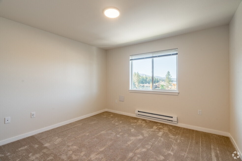 River's Edge Apartments, 3404 West Seltice Way, Coeur d'Alene, ID