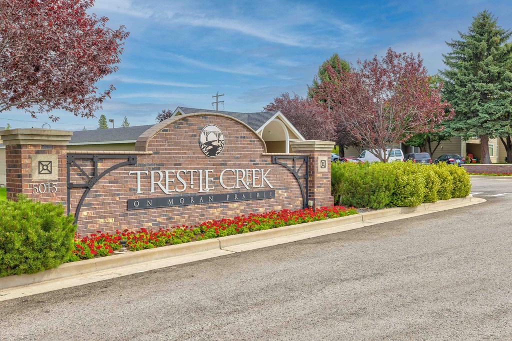 the sign to the street