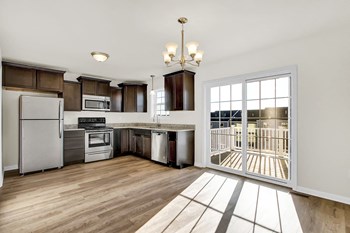 Kitchen with expresso cabinets - Photo Gallery 4
