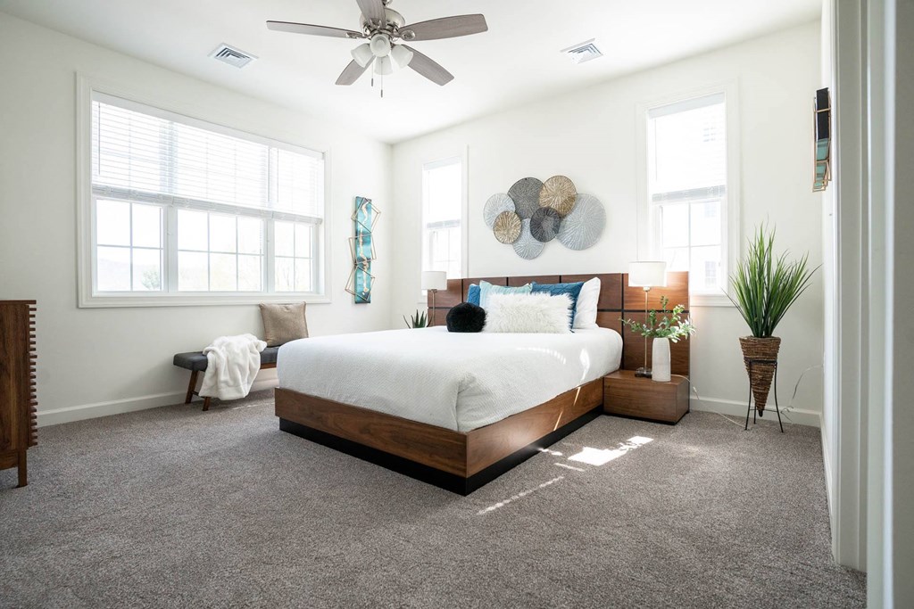 Big bedroom at Holly Oaks, Aberdeen Maryland