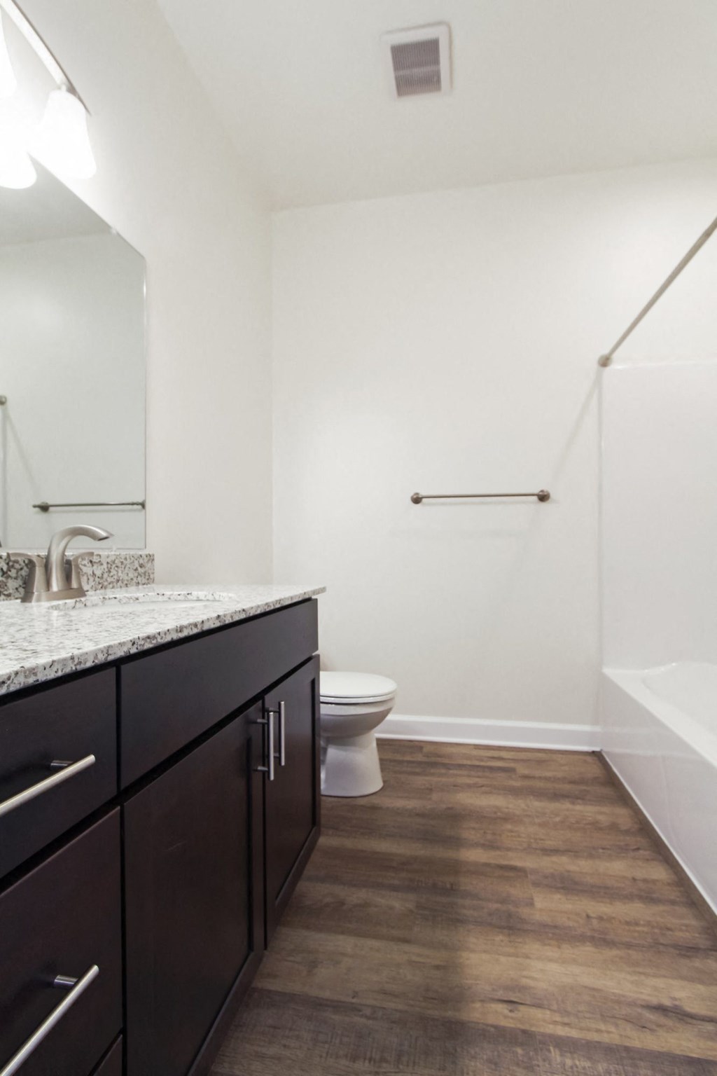 Luxurious Bathroom  at Hadley Place Apartments, Pennsylvania