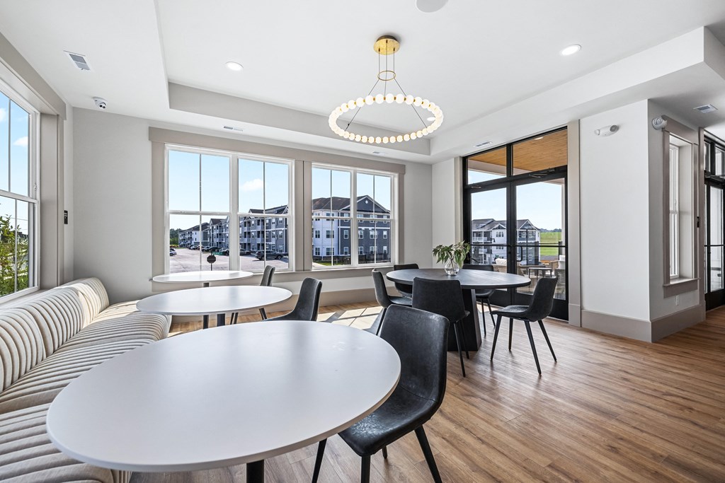 Rowen Place Apartments