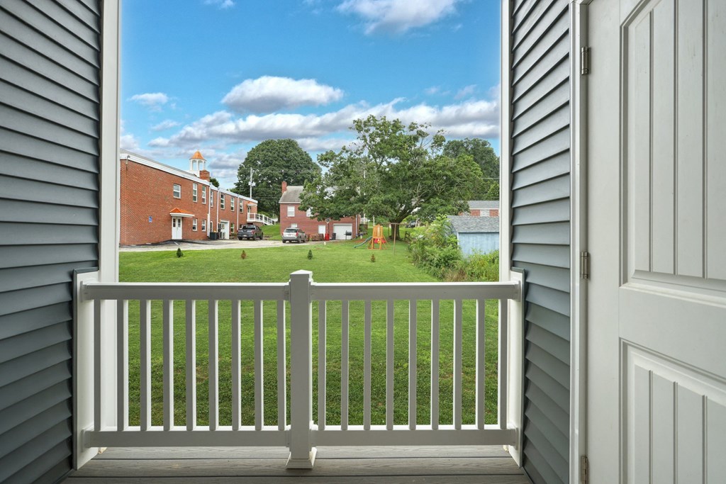 doorway grass overlook  at Franklin Square Apartments/Townhomes, Pennsylvania
