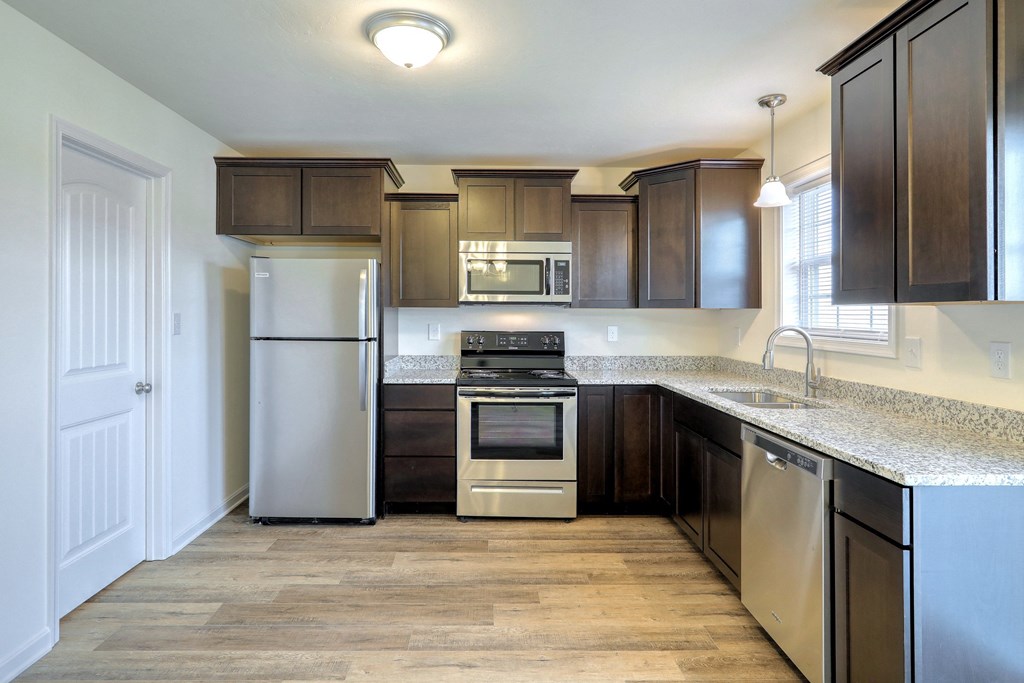 Fully Equipped Kitchen  at Hadley Place Apartments, Enola