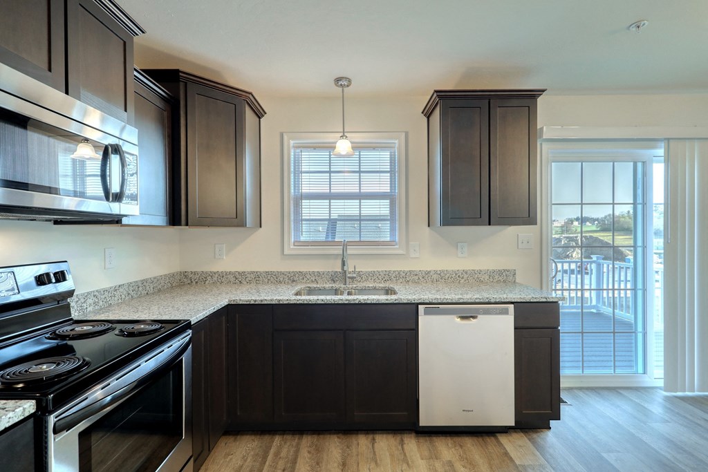 Kitchen with espresso cabinets  at Hadley Place Apartments, Pennsylvania, 17025