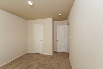 8059 Hagood St 3 Beds House for Rent - Photo Gallery 3