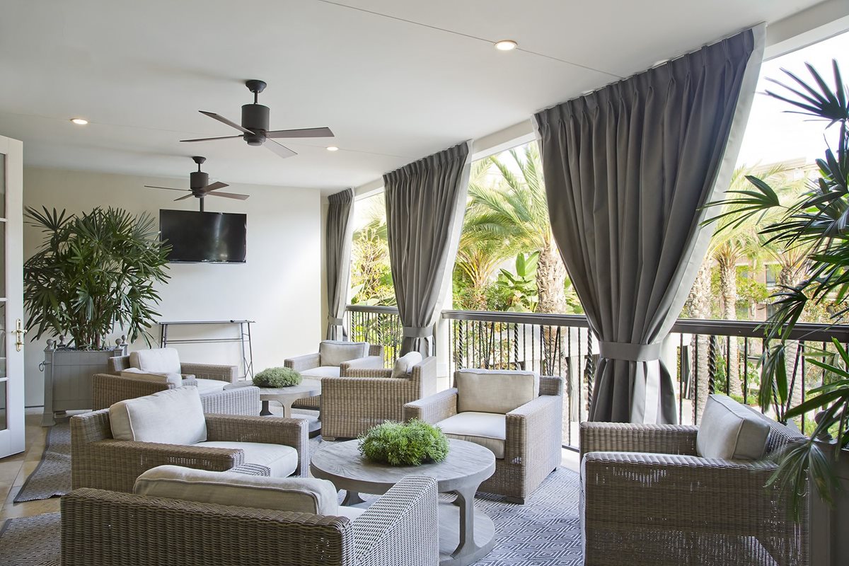 The Americana At Brand Luxury Apartments