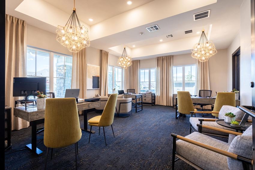 Five810 Southlands Apartments, 5810 S Southlands Parkway, Aurora, CO