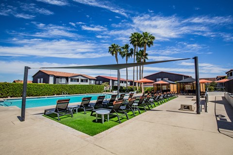 540 W. Horizon Ridge Parkway 2-3 Beds Apartment for Rent