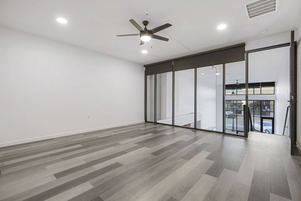 Portola at SouthGlenn Townhomes Living Room