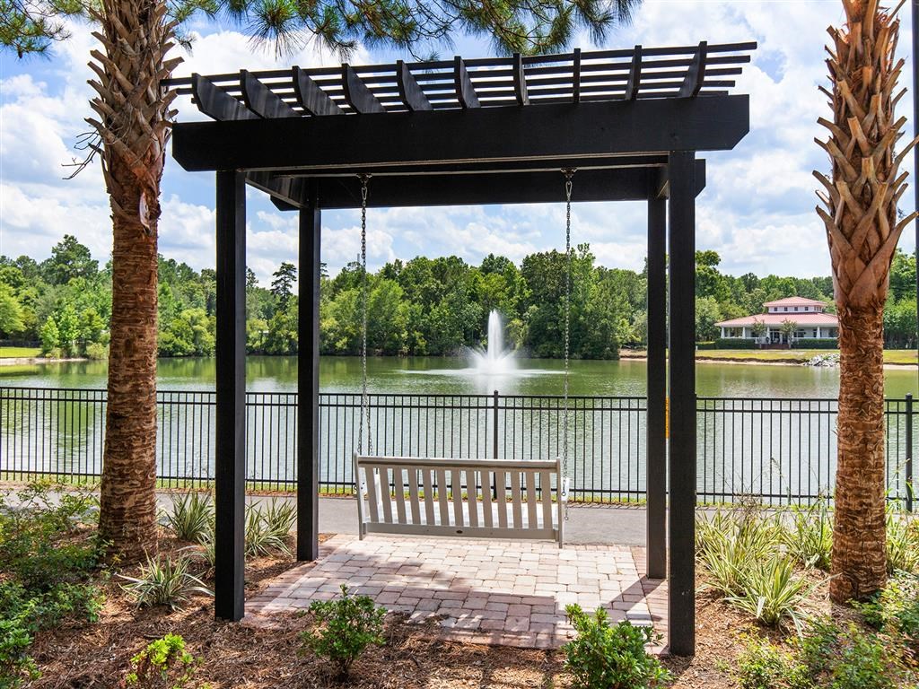 Reserve at Wescott Plantation Outdoor Seating Area