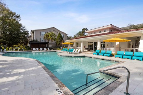 a fractal wallpaper of spheres and atoms