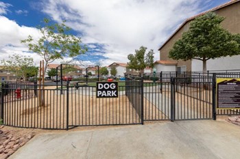 The Townhomes at Horizon Ridge Dog Park Entry - Photo Gallery 24