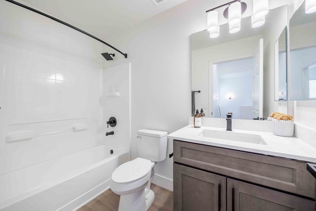 The Townhomes At Horizon Ridge