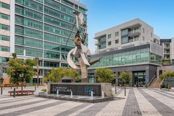 Vive Luxe Apartments Exterior Building - Photo Gallery 3