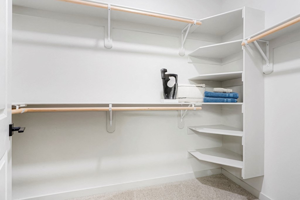 Talus Flats Apartments Large Walk-In Closet