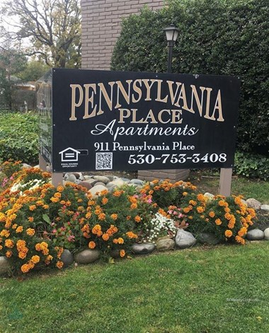 911 Pennsylvania Place 1 Bed Apartment for Rent Photo Gallery 1