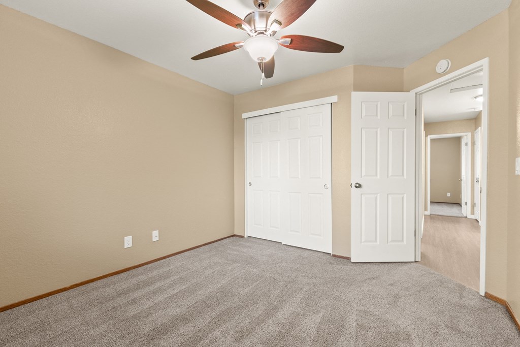 Carpeted Bedroom at Redwood Cove Apartments, Chico, CA  