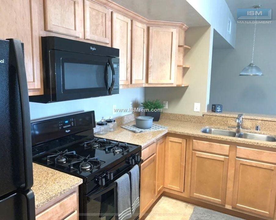Rabbitbrush Run Apartments