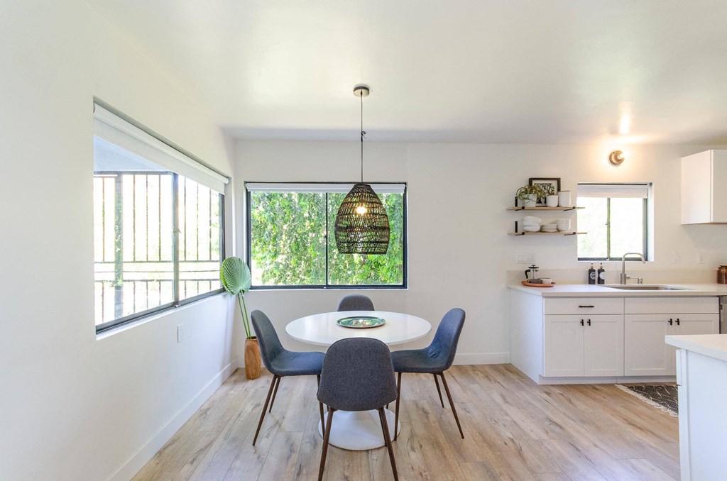 One Bedroom Dining Area