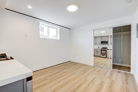 4713 Beverly Living Space