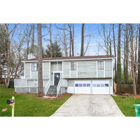 this home has been updated and is ready to move in
