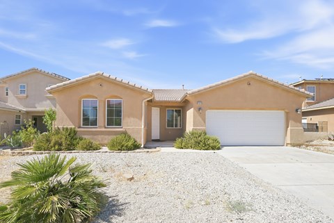 2639 Belvedere Ln 3 Beds Apartment for Rent