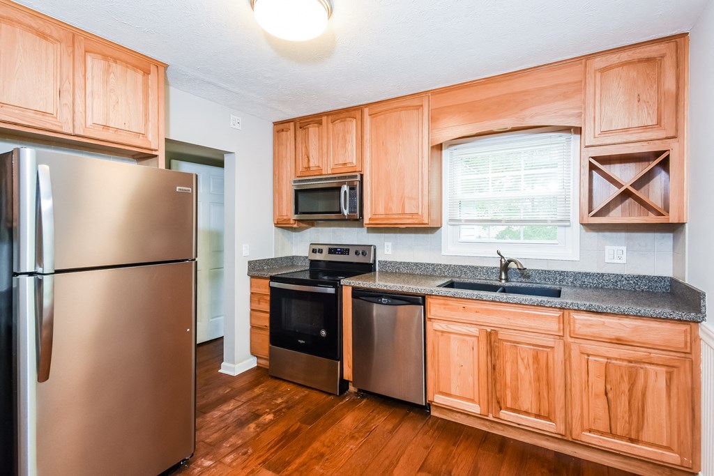 2956 Sope Creek Dr