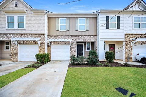 108 Swindon Drive 3 Beds Apartment for Rent
