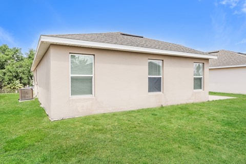 1473 Lucerne Loop Road NE 4 Beds Apartment for Rent