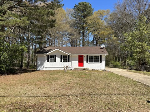 8079 Attleboro Dr 3 Beds Apartment for Rent